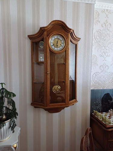 Riesige wanduhr pendeluhr - wanduhr,