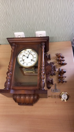 Alte wanduhr pendeluhr - wanduhr, /